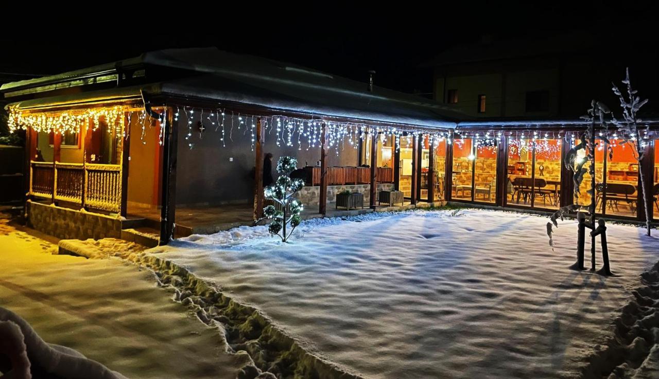 Къща За Гости Детелина - Лина Sapareva Banya Bagian luar foto